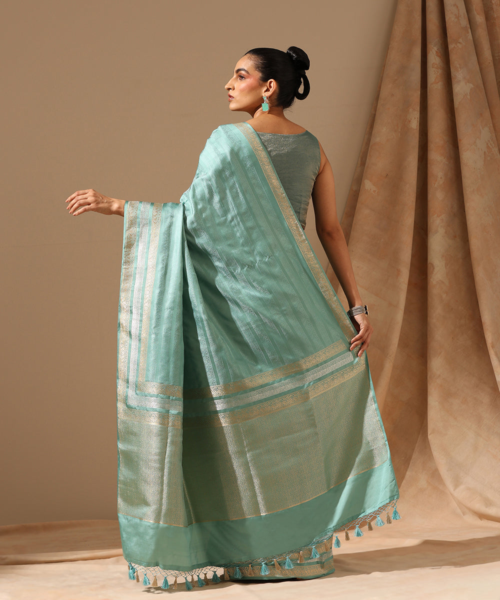Handloom_Sage_Green_Pure_Satin_Silk_Tanchoi_Banarasi_Saree_With_Zari_Border_WeaverStory_03