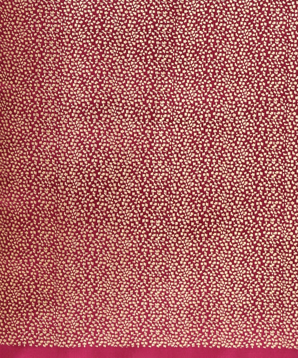 Purple_And_Pink_Handloom_Pure_Satin_Silk_Tanchoi_Banarasi_Saree_With_Zari_Border_WeaverStory_05
