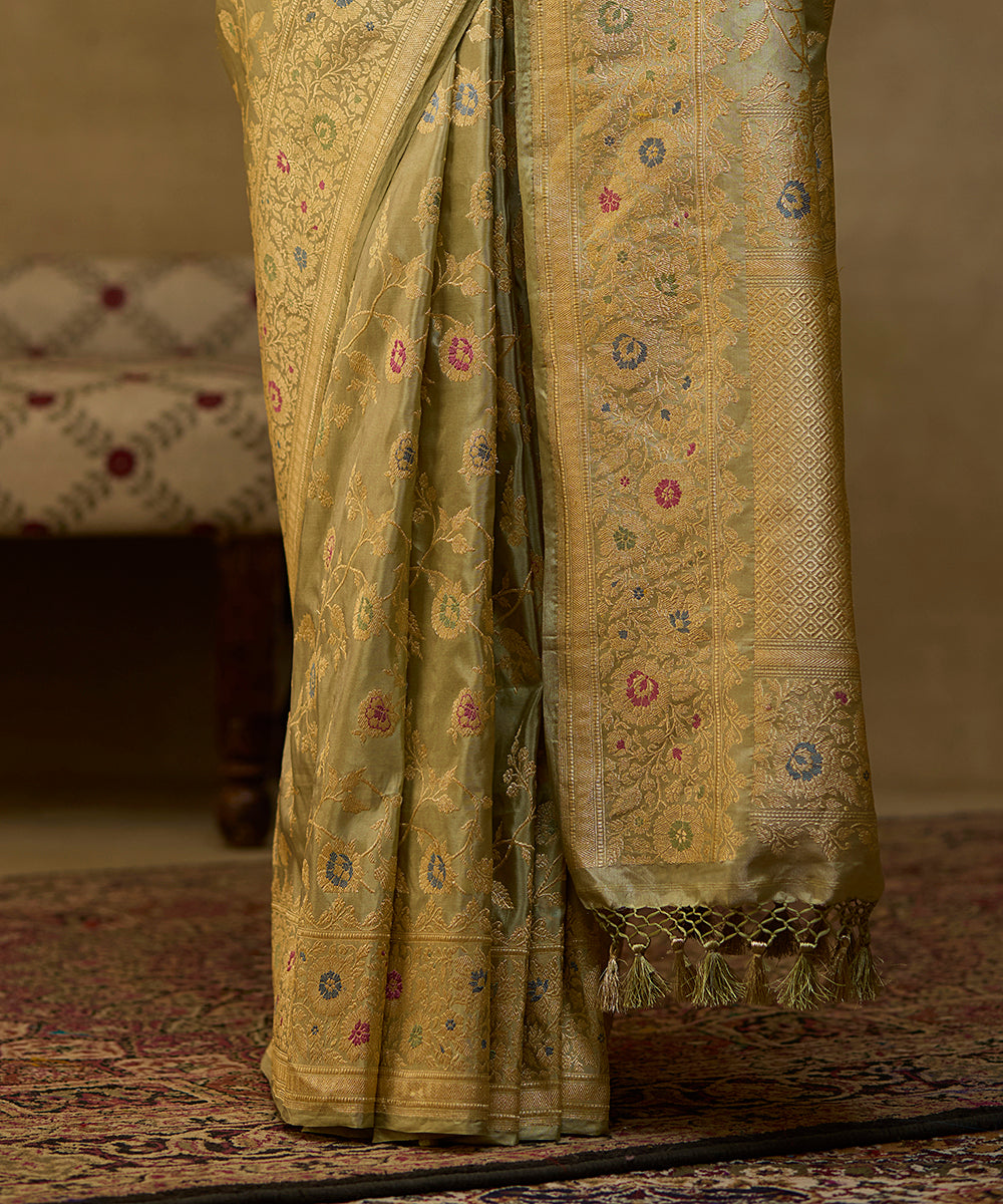 Handloom Pista Green And Gold Katan Tissue Banarasi Saree With Meenakari Jaal