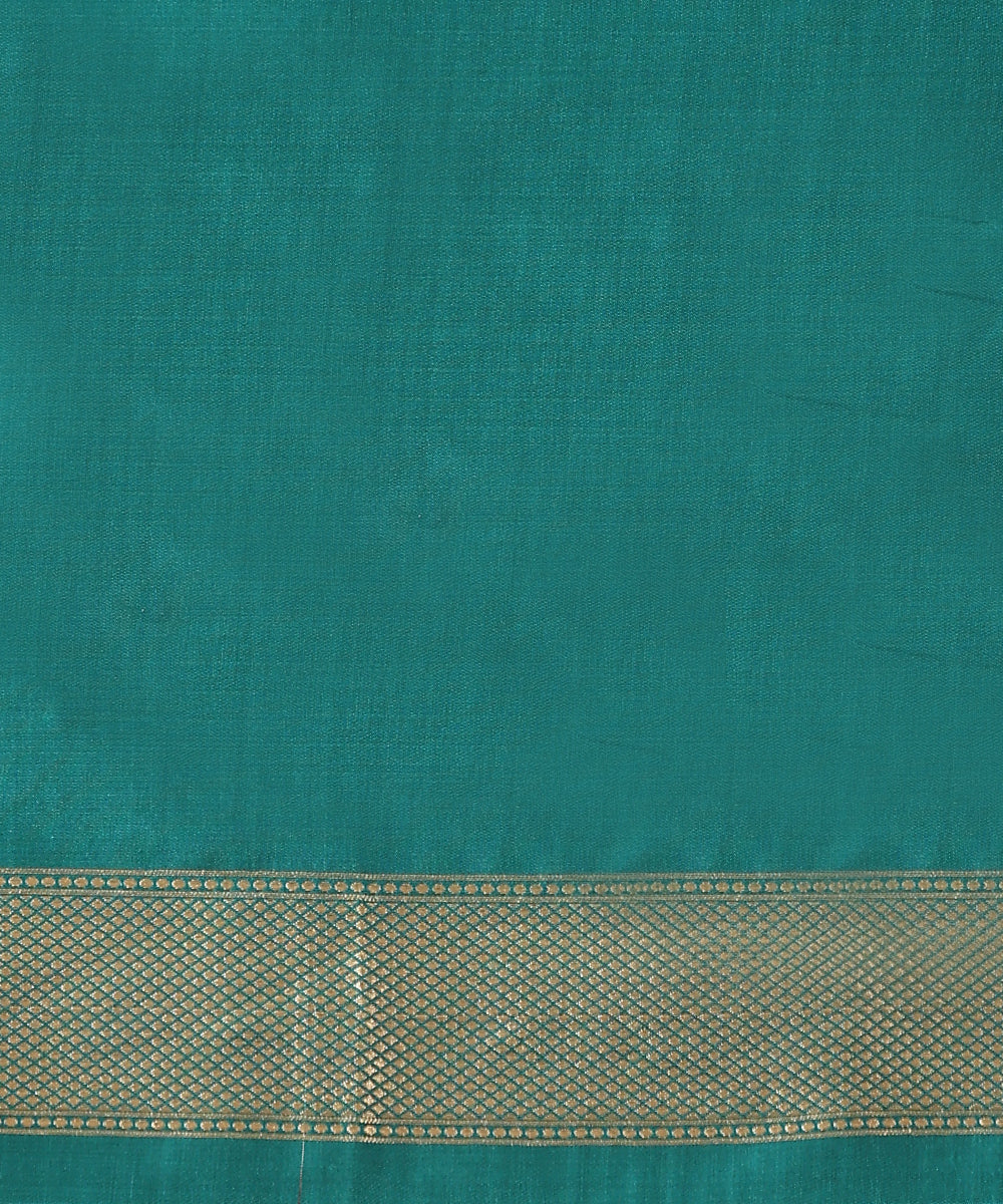 Handloom Peacock Blue Pure Katan Silk Banarasi Saree With Floral Bunches Woven In Gold Zari