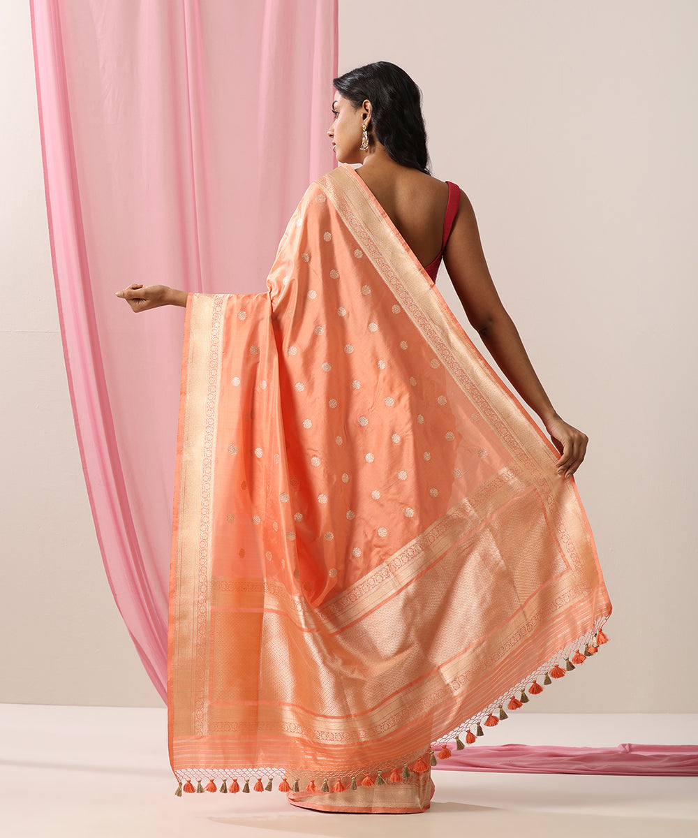 Soft_Peach_Handloom_Pure_Katan_Silk_Banarasi_Saree_With_Kadhwa_Asharfi_Booti_WeaverStory_03