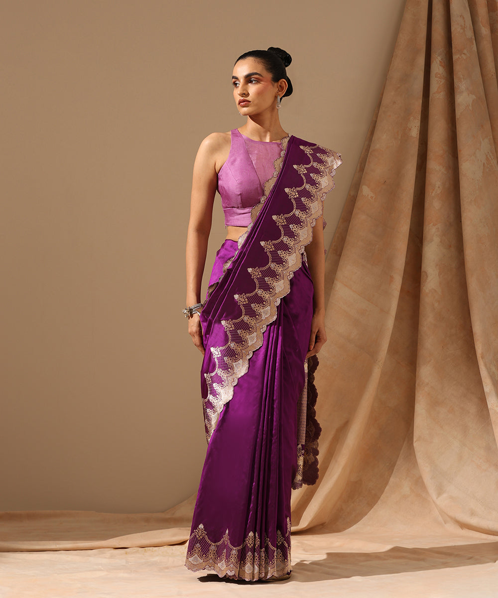 Handloom_Purple_Pure_Katan_Silk_Banarasi_Saree_With_Scalloped_Border_WeaverStory_02