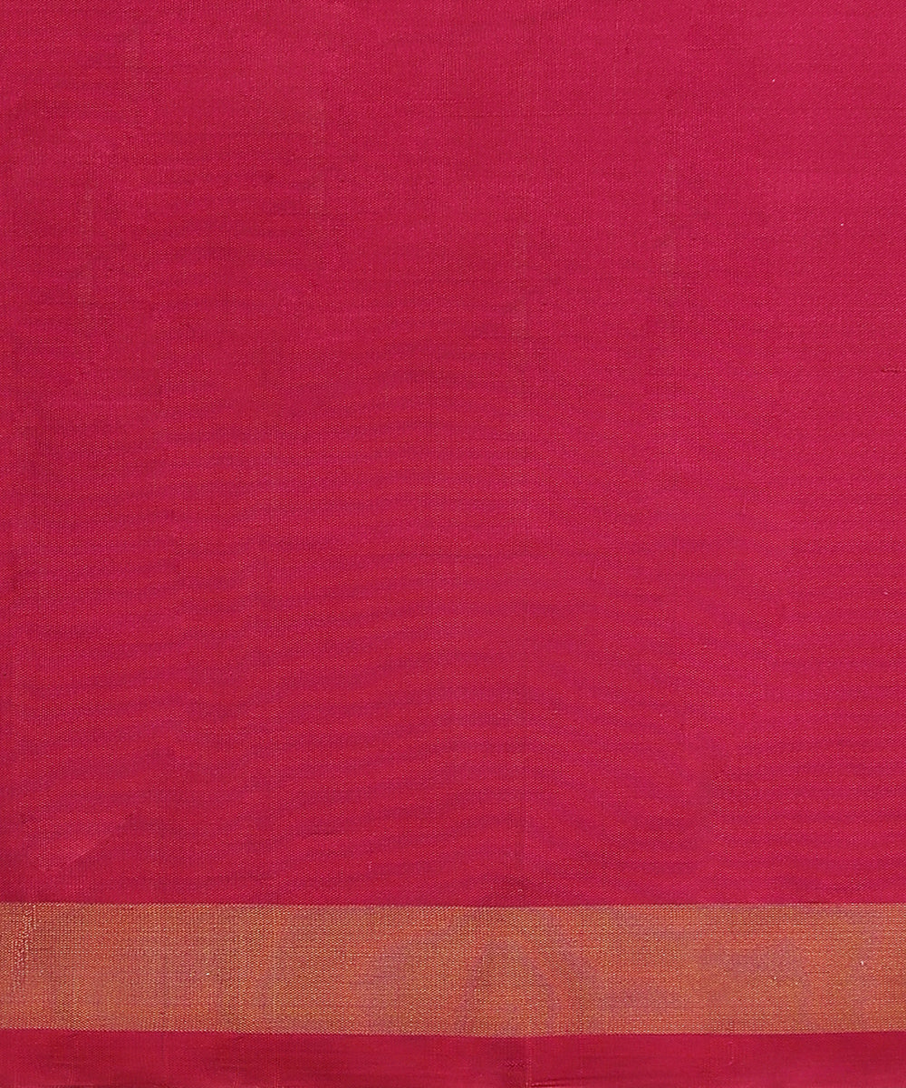 Handloom_Aqua_Blue_Pure_Mulberry_Silk_Ikat_Patola_Saree_With_Pink_Border_And_Palla_WeaverStory_05