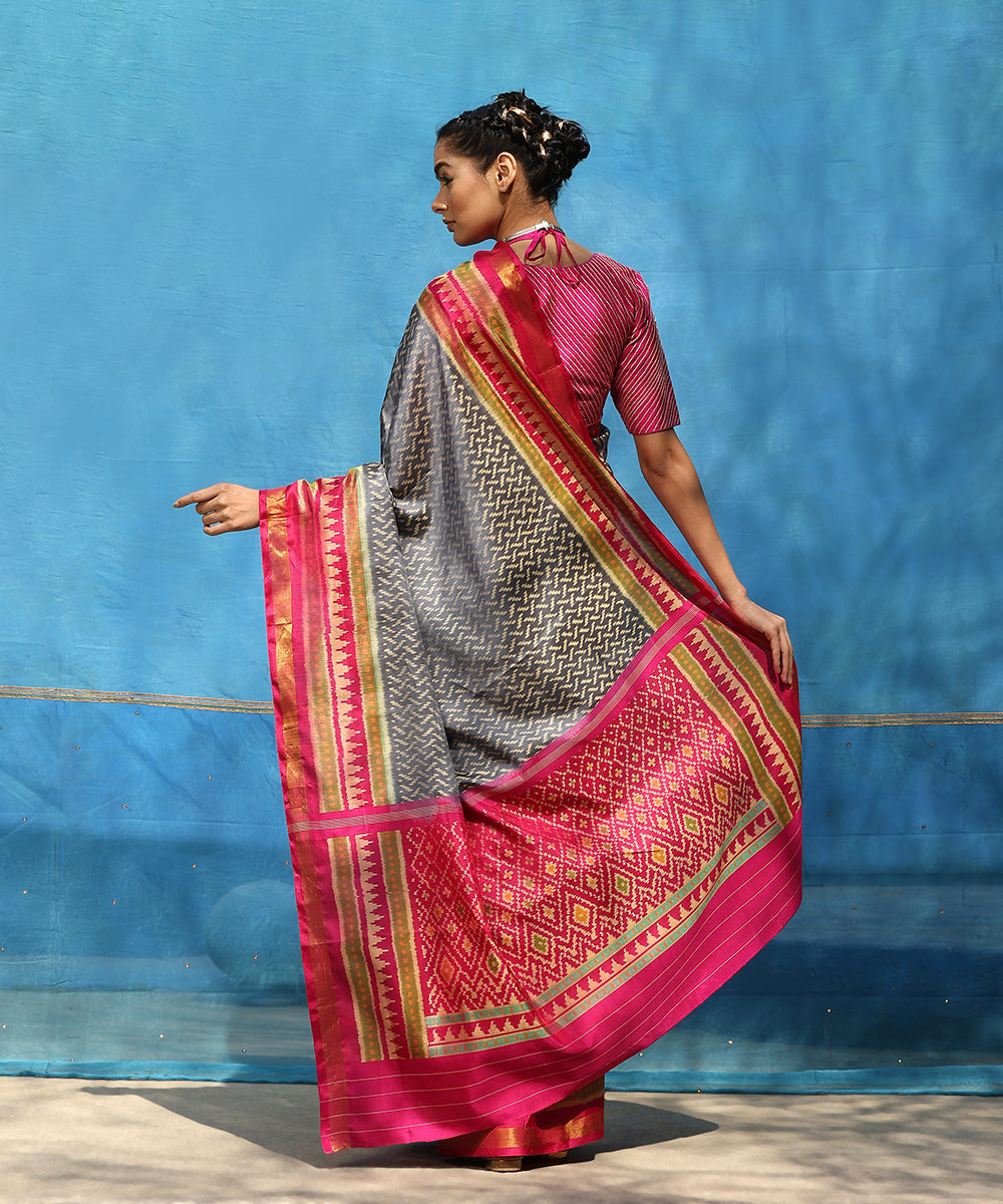 Grey_And_Pink_Handloom_Pure_Mulberry_Silk_Ikat_Patola_Saree_WeaverStory_03