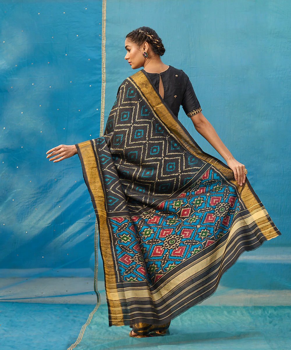 Blue_And_Black_Handloom_Pure_Raw_Silk_Ikat_Patola_Saree_With_Tissue_Border_WeaverStory_03