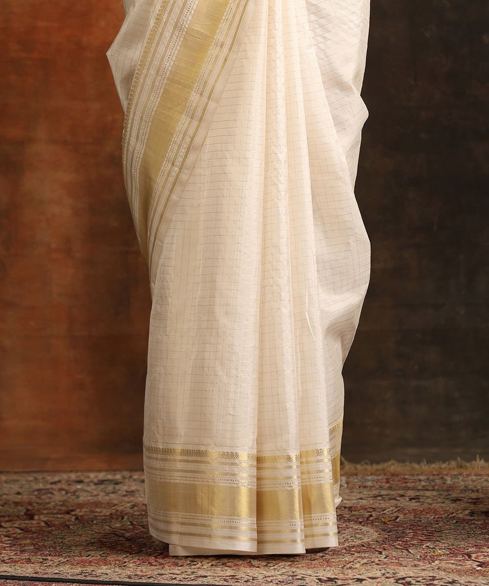 White_Handloom_Pure_Silk_Venkatgir_Revival_Saree_With_Zari_Checks_And_Petu_Border_WeaverStory_04