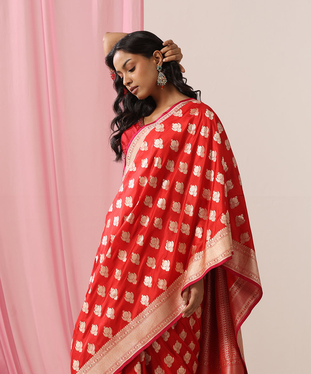 Red_Handloom_Pure_Katan_Silk_Banarasi_Saree_With_Cutwork_Zari_Booti_WeaverStory_01