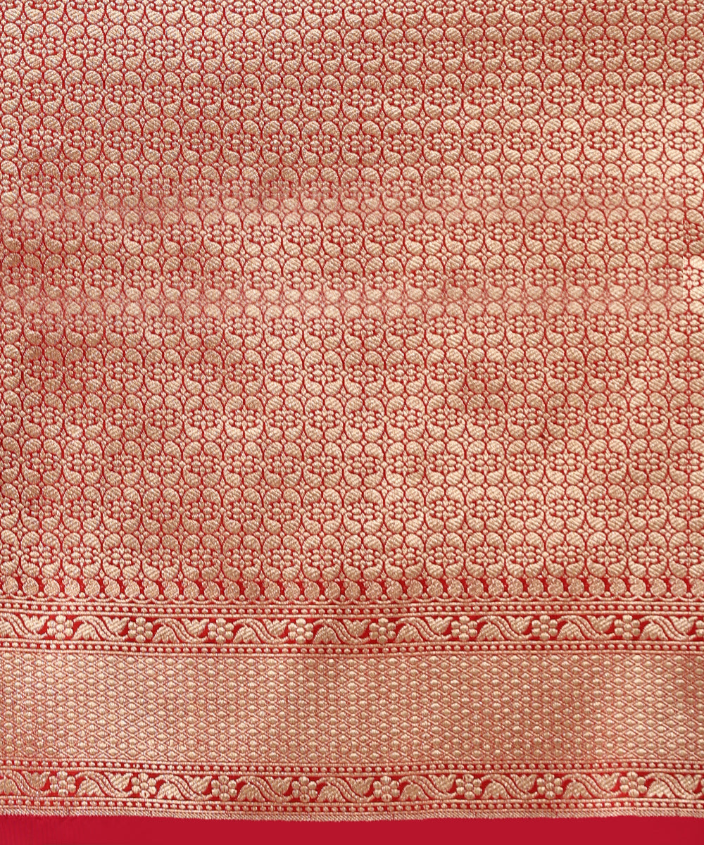 Red_Handloom_Pure_Katan_Silk_Banarasi_Saree_With_Cutwork_Zari_Booti_WeaverStory_05