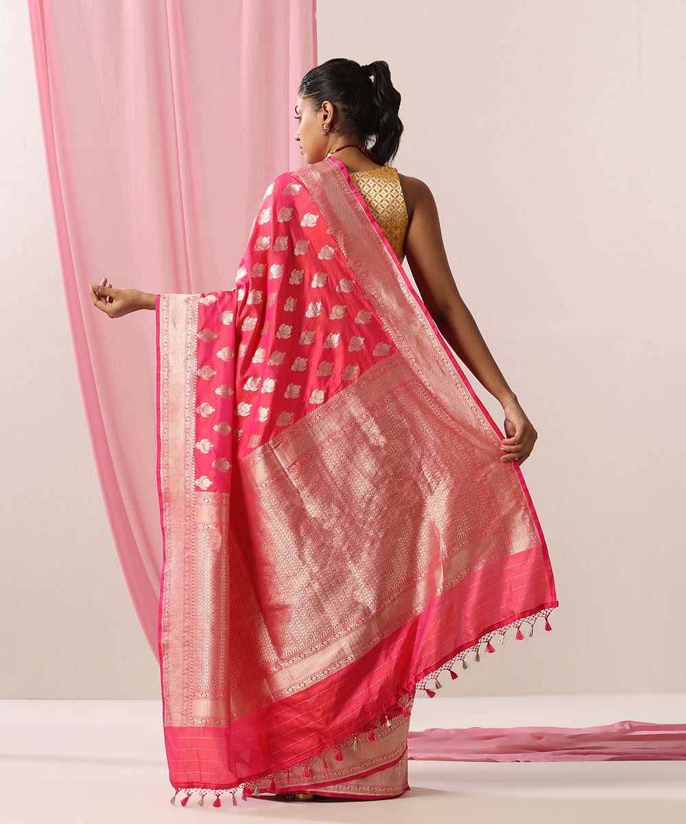 Pink_Handloom_Pure_Katan_Silk_Banarasi_Saree_With_Cutwork_Zari_Booti_WeaverStory_03