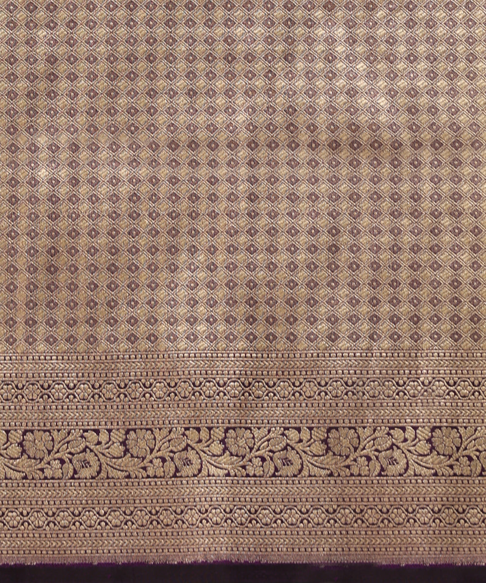 Purple_Handloom_Pure_Katan_Silk_Banarasi_Saree_With_Chowkadi_Jaal_WeaverStory_05