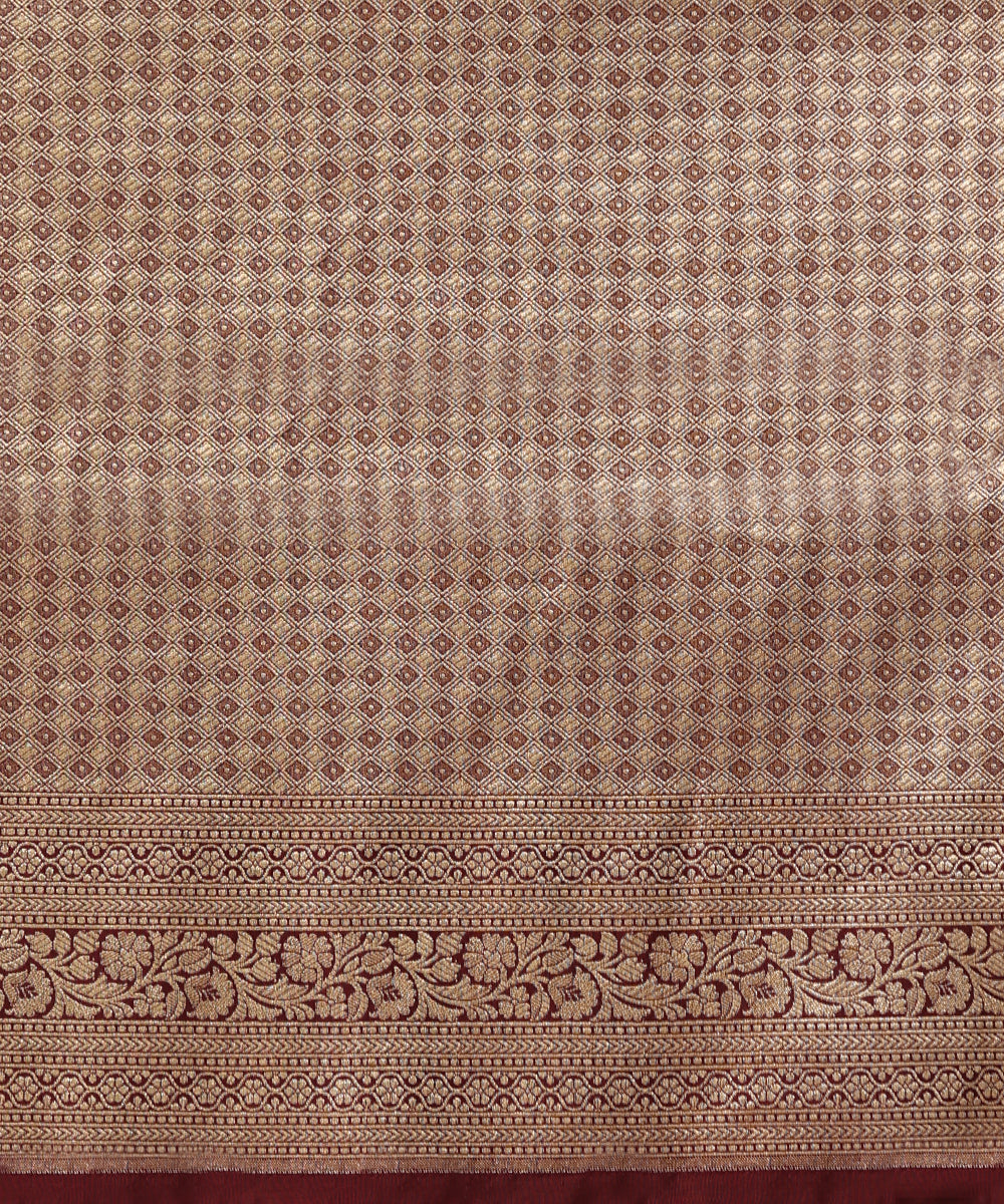 Handloom_Wine_Pure_Katan_Silk_Banarasi_Saree_With_Chowkadi_Jaal_WeaverStory_05
