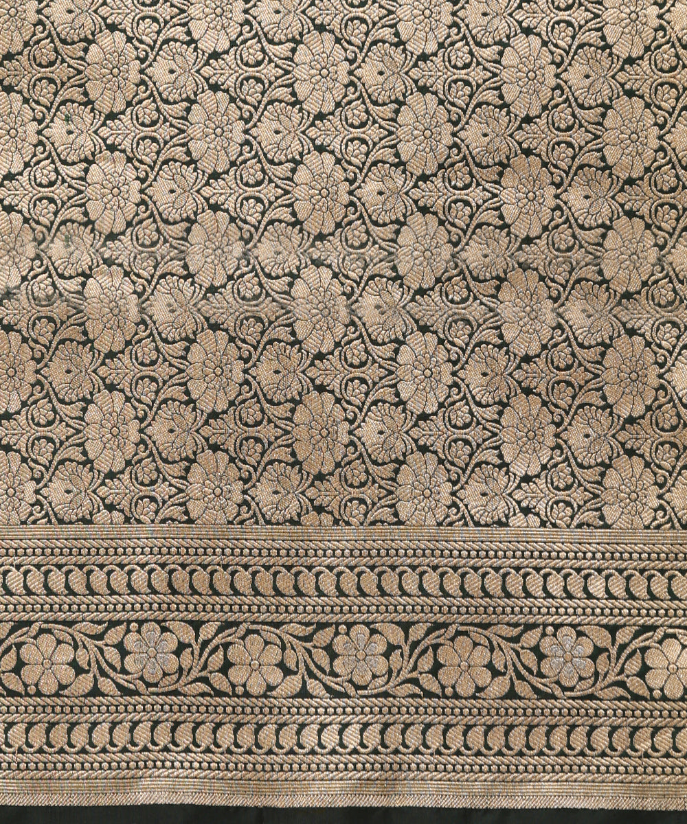 Bottle_Green_Handloom_Pure_Katan_Silk_Banarasi_Saree_With_Gold_And_Silver_Zari_Jaal_WeaverStory_05