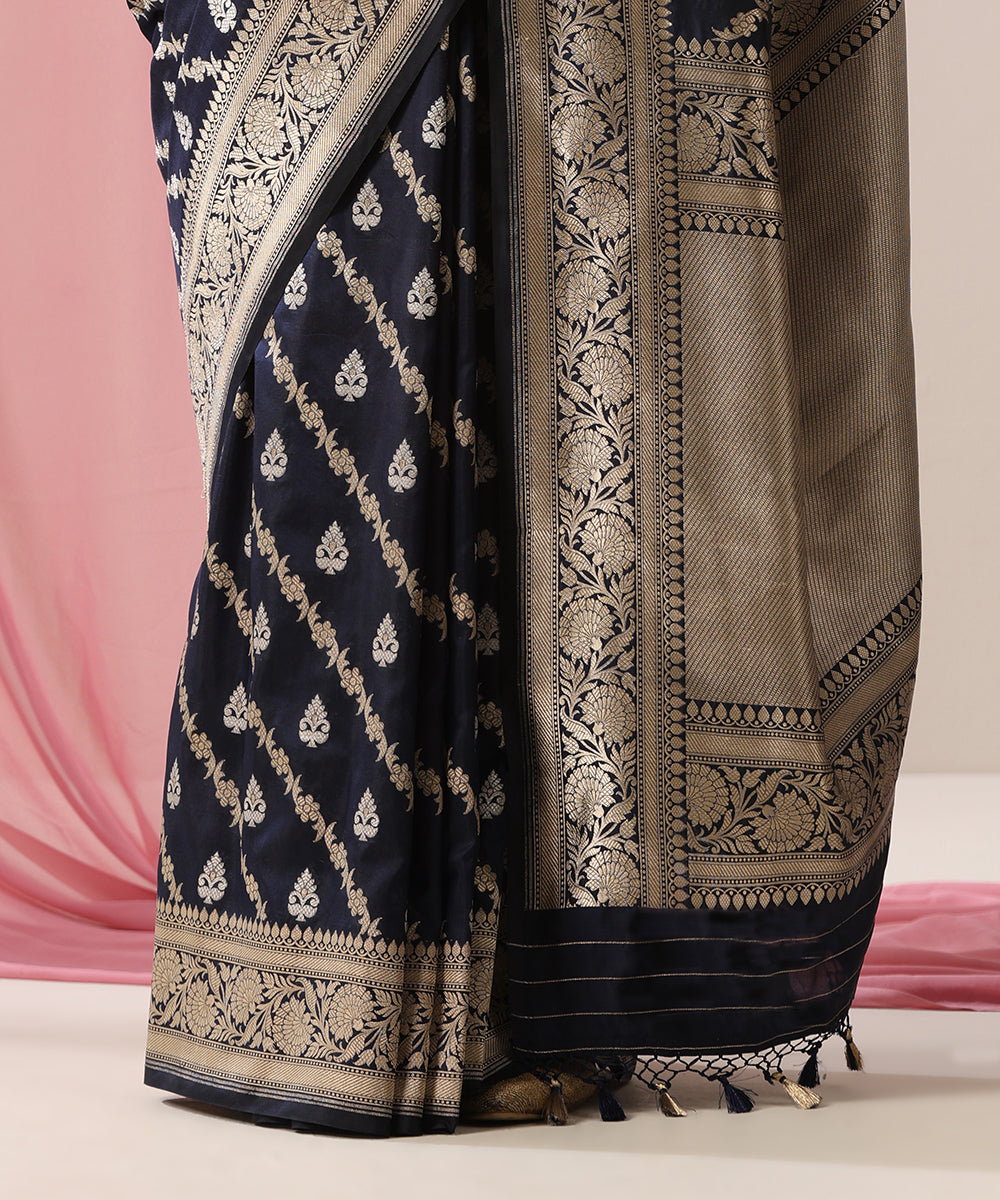 Dark_Blue_Handloom_Pure_Katan_Silk_Banarasi_Saree_With_Diagonal_Bel_And_Silver_Zari_Motifs_WeaverStory_04