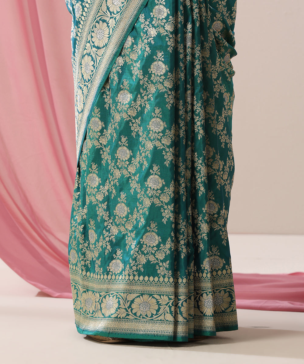 Handloom_Peacock_Blue_Pure_Katan_Silk_Banarasi_Saree_With_Gold_And_Silver_Zari_Floral_Jaal_WeaverStory_04