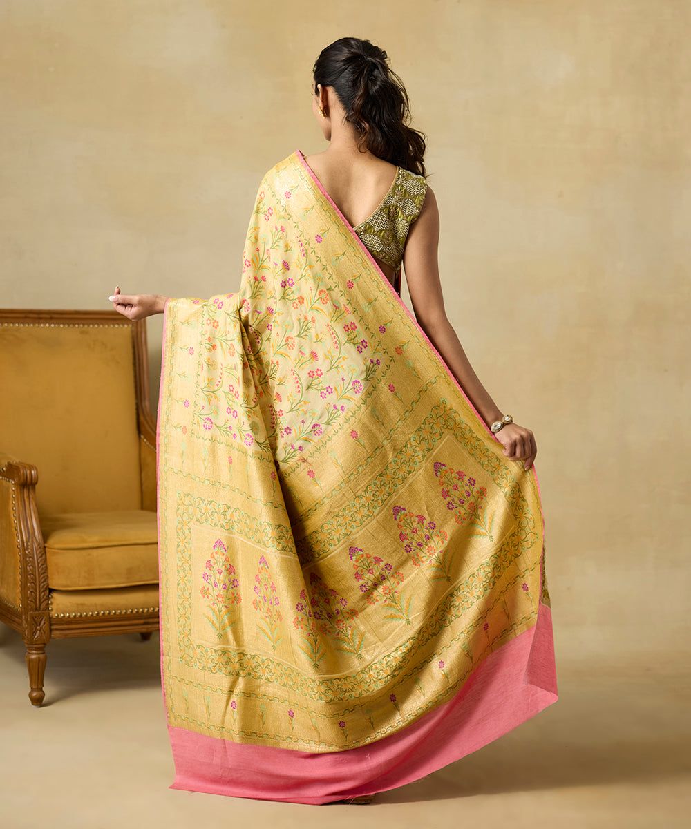 Yellow_And_Pink_Handloom_Pure_Moonga_Silk_Banarasi_Saree_With_Meenakari_WeaverStory_03