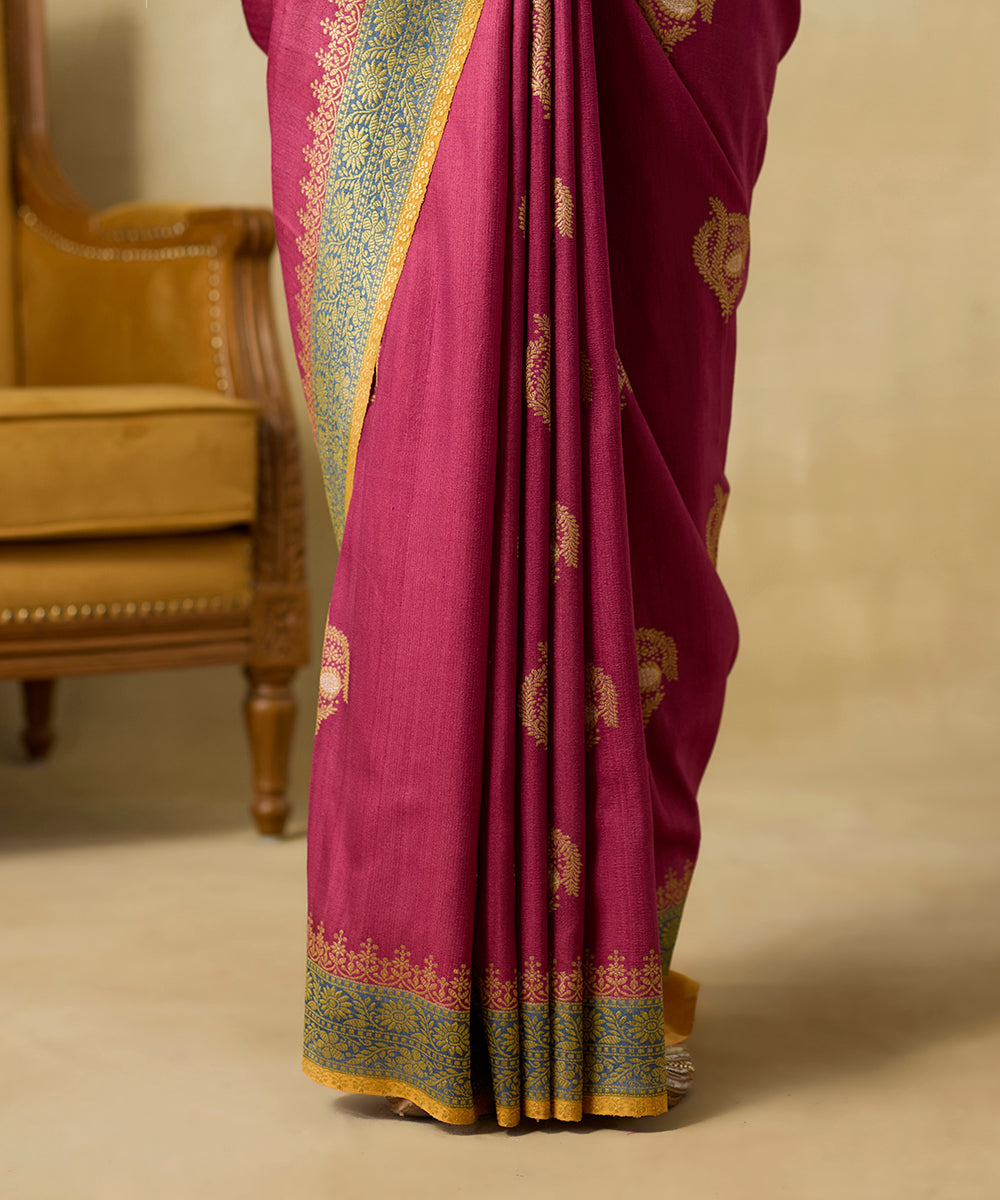 Wine_Handloom_Pure_Tussar_Georgette_Banarasi_Saree_With_Bottle_Green_Border_And_Mustard_Selvedge_WeaverStory_04