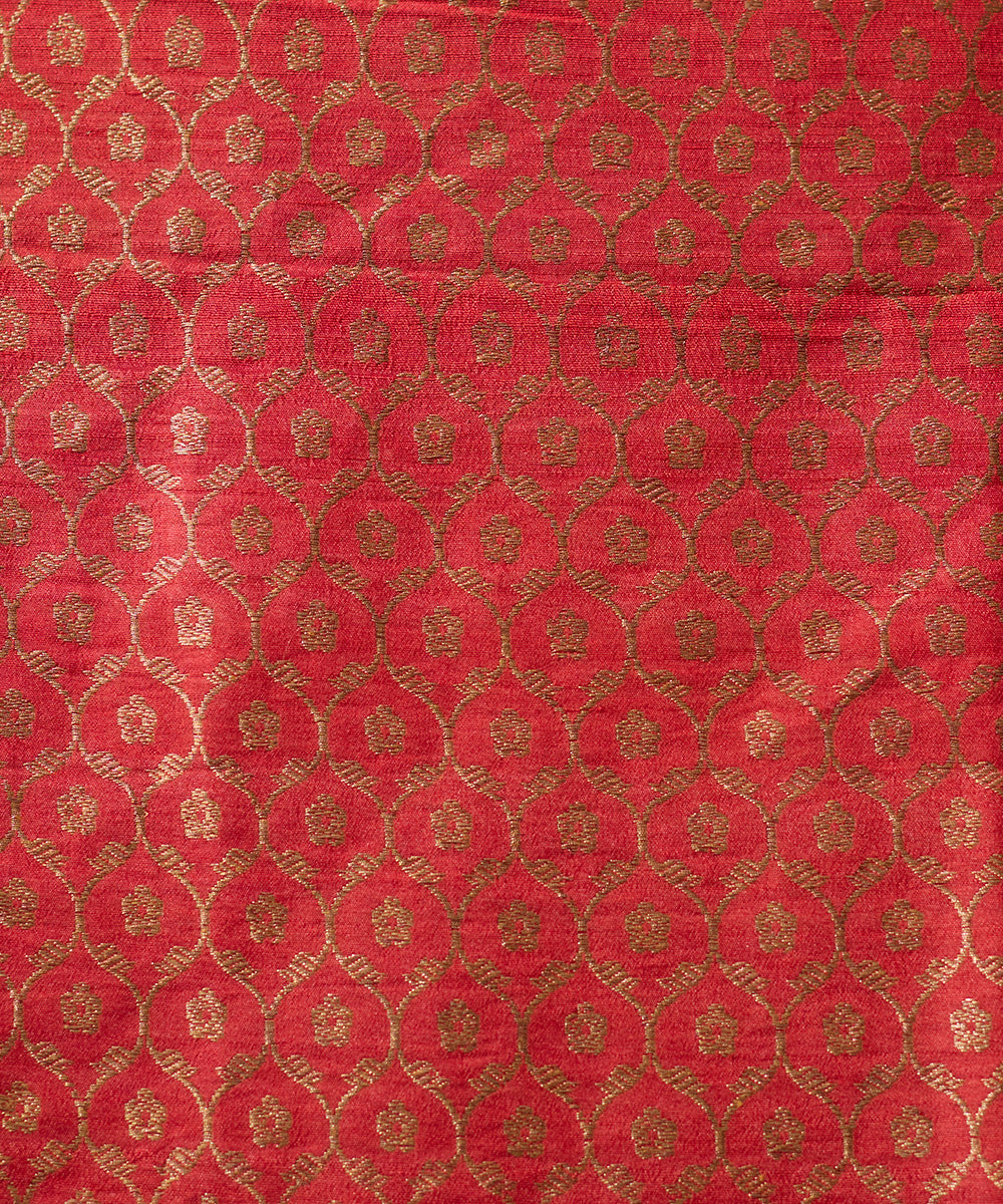 Handloom_Blue_Pure_Tussar_Georgette_Banarsai_Saree_With_Vertical_Stripes_And_Kadhwa_Floral_Boota_WeaverStory_05