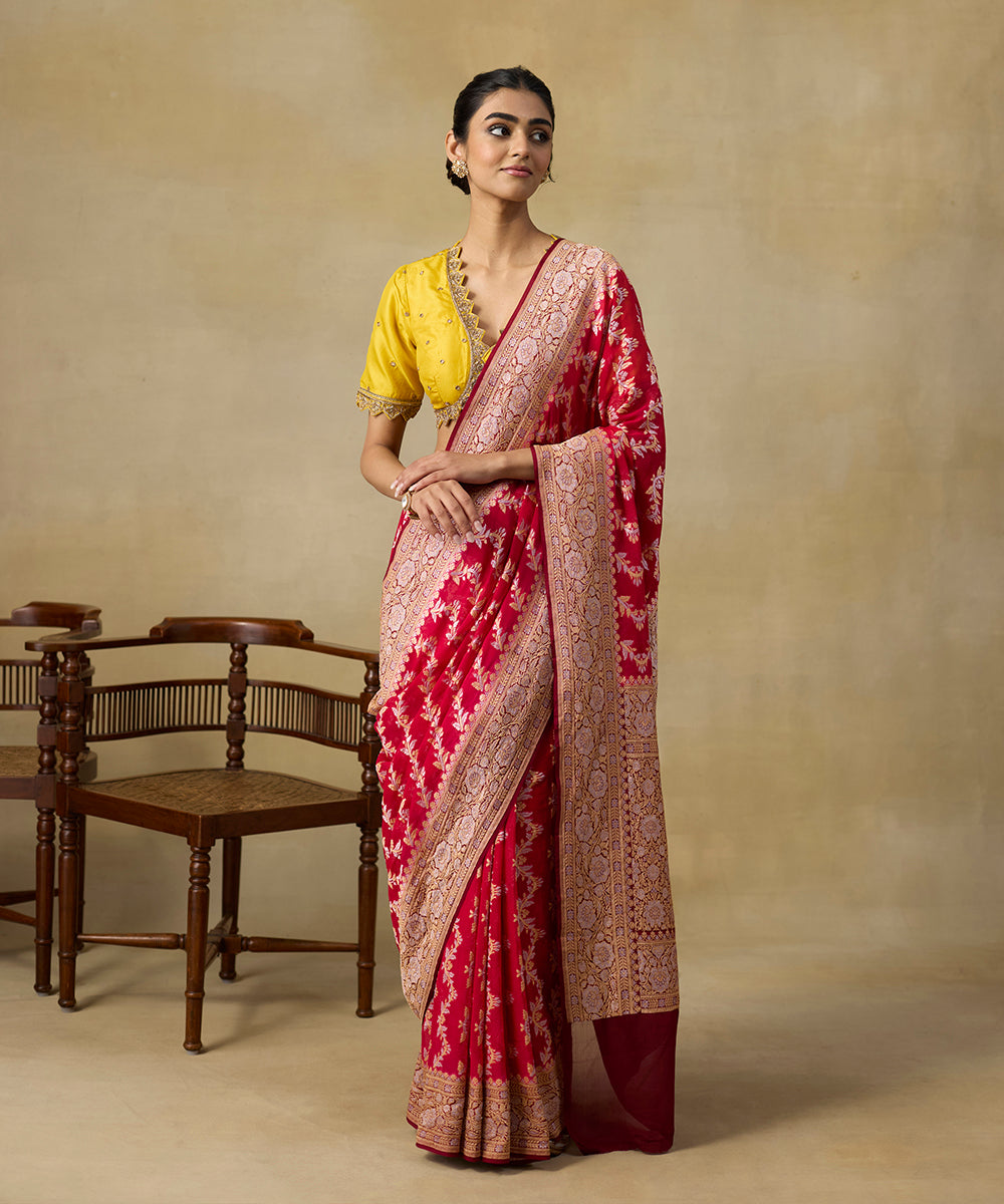 Red_Handloom_Pure_Georgette_Banarasi_Saree_With_Maroon_Border_And_Zari_Jaal_WeaverStory_01