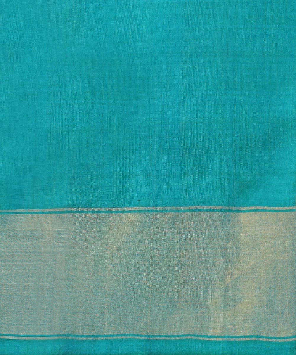 Handloom_Green_And_Blue_Pure_Mulberry_Silk_Ikat_Patola_Saree_With_Zari_Border_WeaverStory05