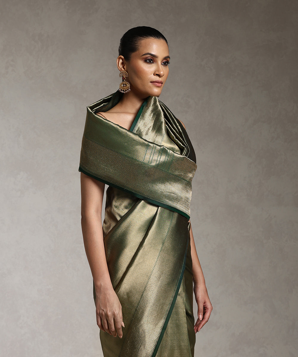 Green_Handloom_Pure_Katan_Tissue_Kimkhab_Banarasi_Saree_With_Zari_WeaverStory_02