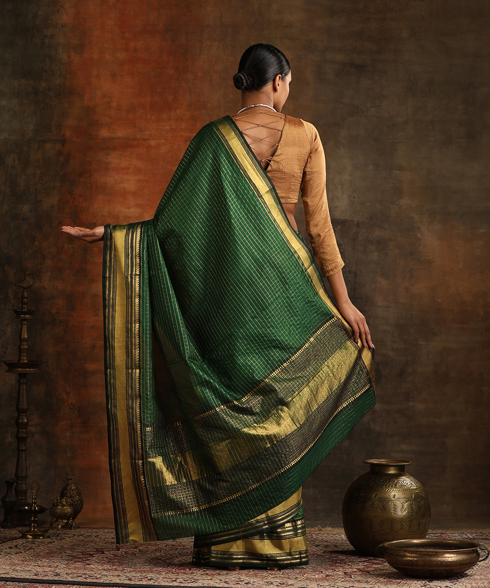 Bottle_Green_Handloom_Pure_Silk_Venkatagiri_Revival_Revival_Saree_With_Zari_Checks_And_Petu_Border_WeaverStory_03