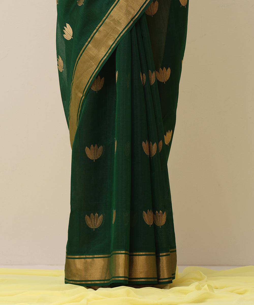 Bottle_Green_Handloom_Pure_Cotton_Chanderi_Saree_With_Char_Patti_Boota_And_Golden_Border_WeaverStory_04