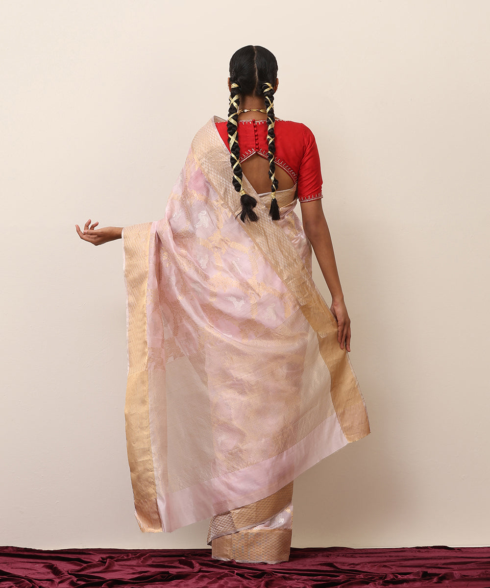 Baby_Pink_Handloom_Pure_Chanderi_Silk_Saree_With_Shikargah_Design_All_Over_WeaverStory_03