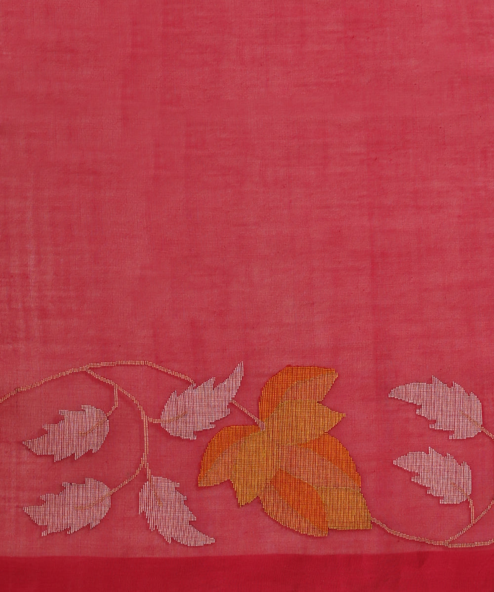 Magenta_Handloom_Handspun_Cotton_Dhakai_Jamdani_Saree_With_Yellow_Flower_Jaal_All_Over_WeaverStory_06