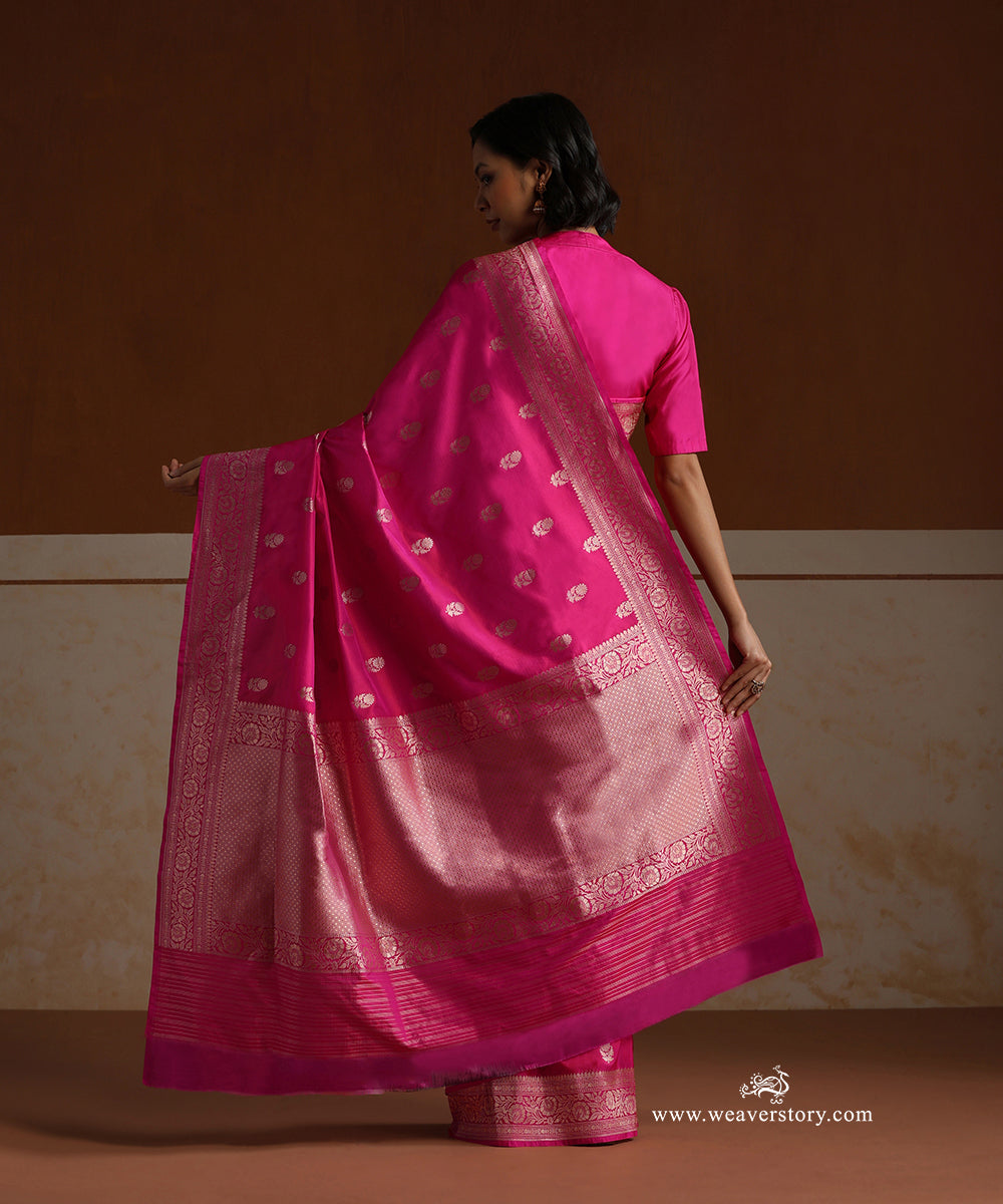 Pink_Handloom_Pure_Katan_Silk_Banarasi_Saree_With_Cutwork_And_Floral_Border_WeaverStory_03