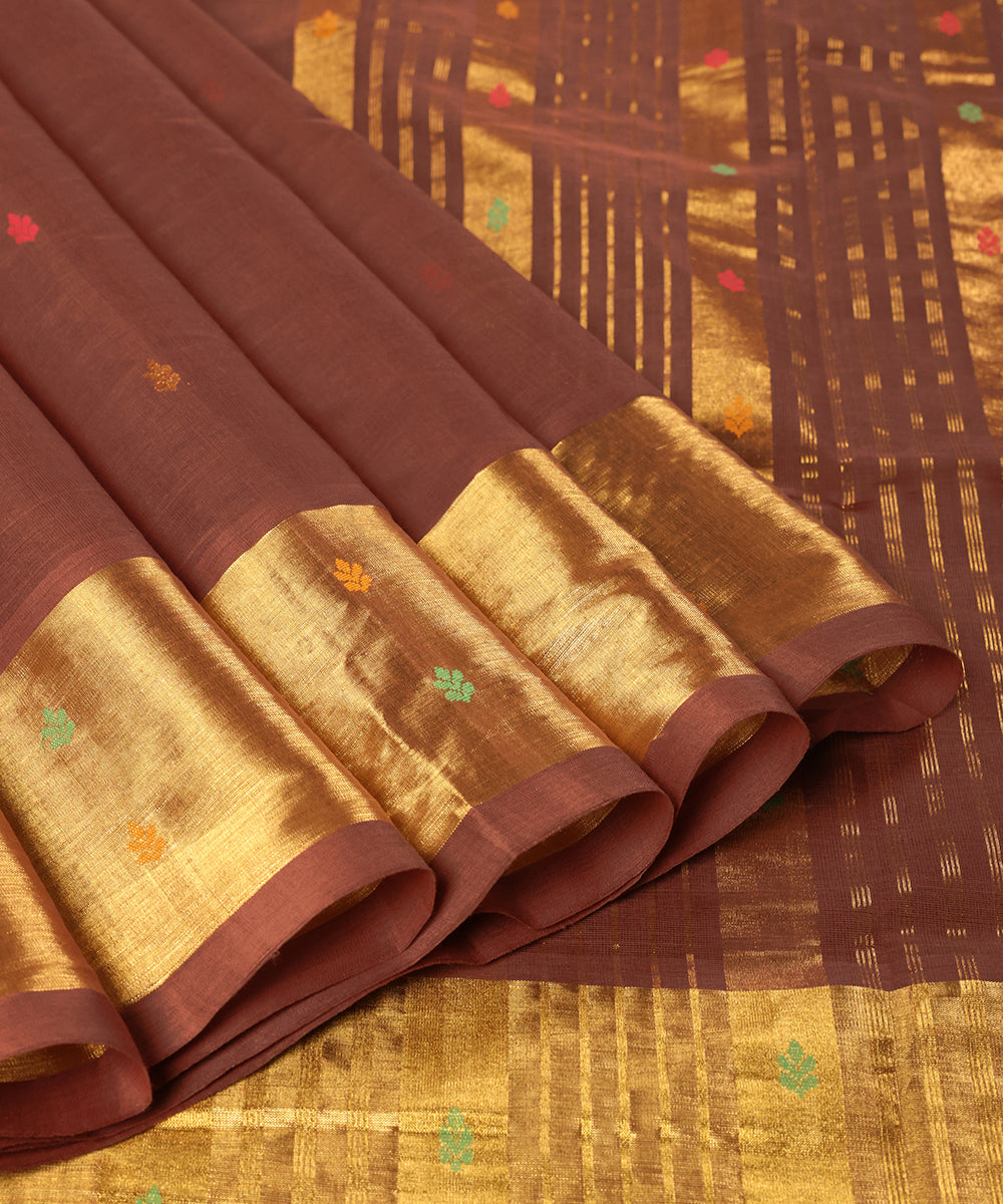 Handloom_Brown_Pure_Cotton_Silk_Venkatagiri_Revival_Saree_With_Gold_Zari_Border_WeaverStory_04