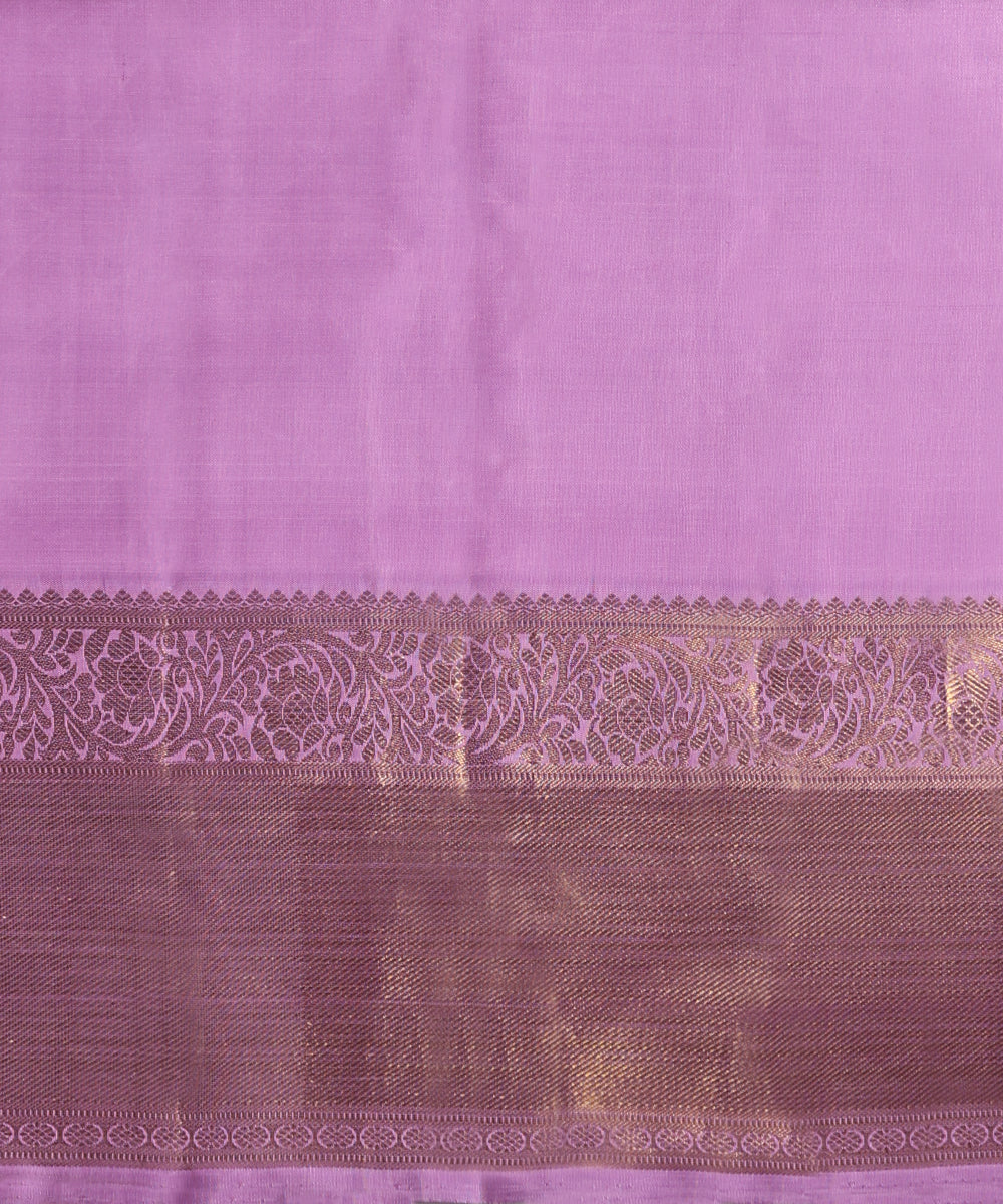 Handloom_Lavender_And_Gold_Pure_Silk_Pure_Zari_Kanjivaram_Saree_WeaverStory_06