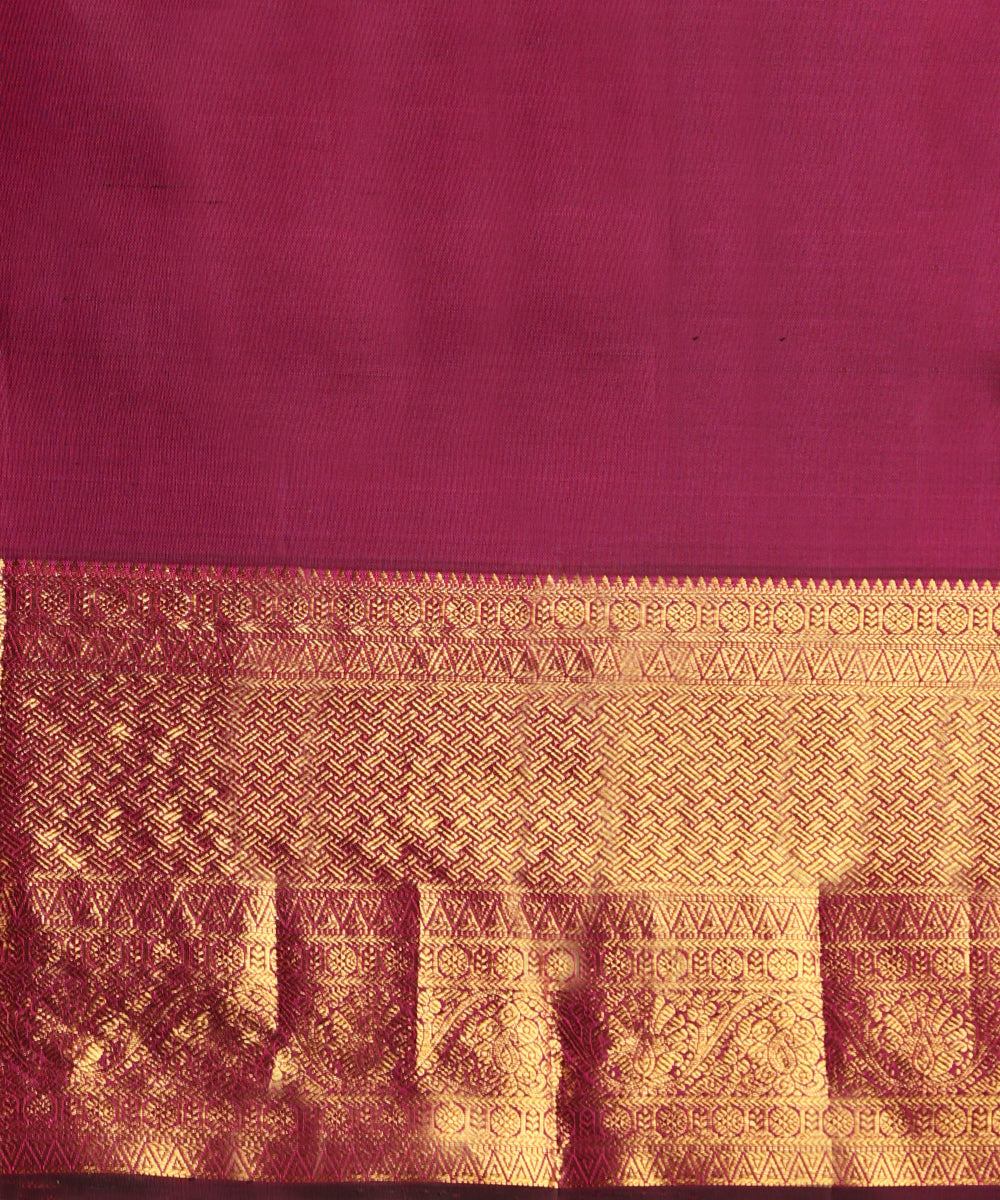 Wine_Handloom_Pure_Silk_Brocade_Kanjivaram_Saree_With_Zari_WeaverStory_06
