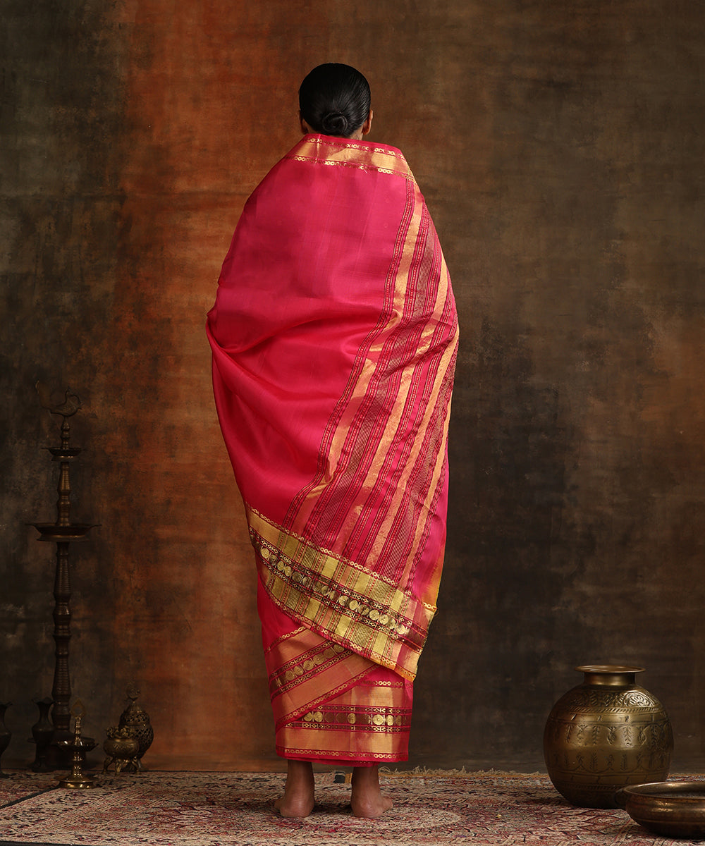 Handloom_Pink_Pure_Silk_Venkatagiri_Revival_Saree_With_Rudraksh_Petu_Border_WeaverStory_03