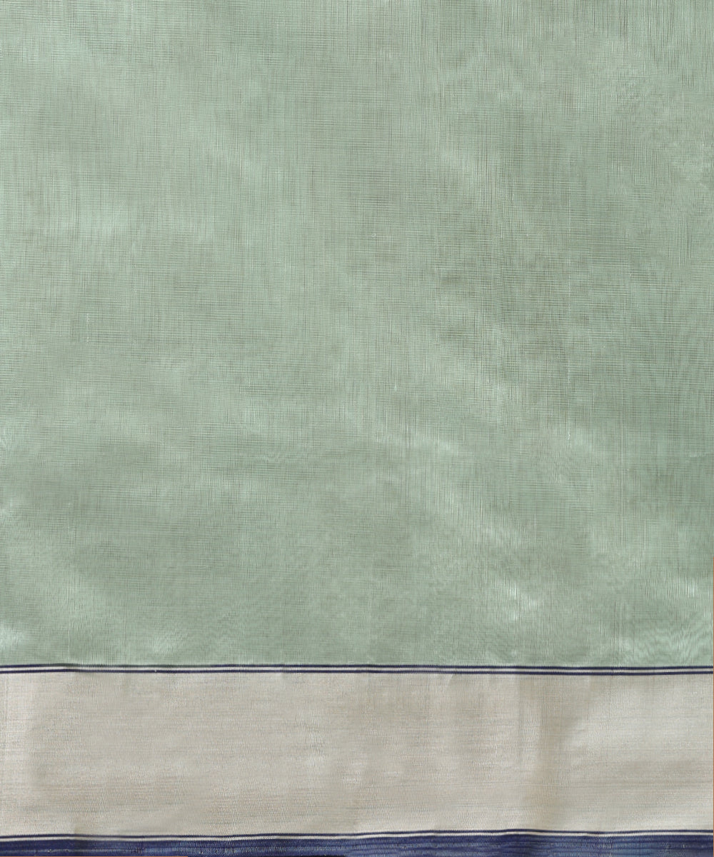 Aqua_Green_Handloom_Pure_Silk_Chanderi_Saree_With_Silver_Zari_Bootas_And_Blue_Selvedge_WeaverStory_05
