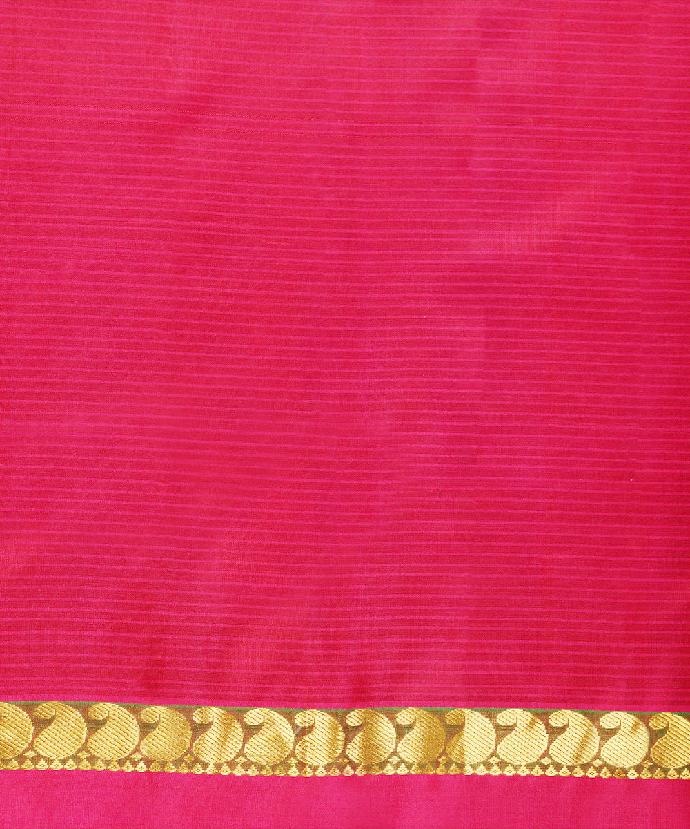 Handloom_Old_Rose_Pure_Silk_Kanjivaram_Saree_With_Pink_And_Paisley_Border_WeaverStory_05