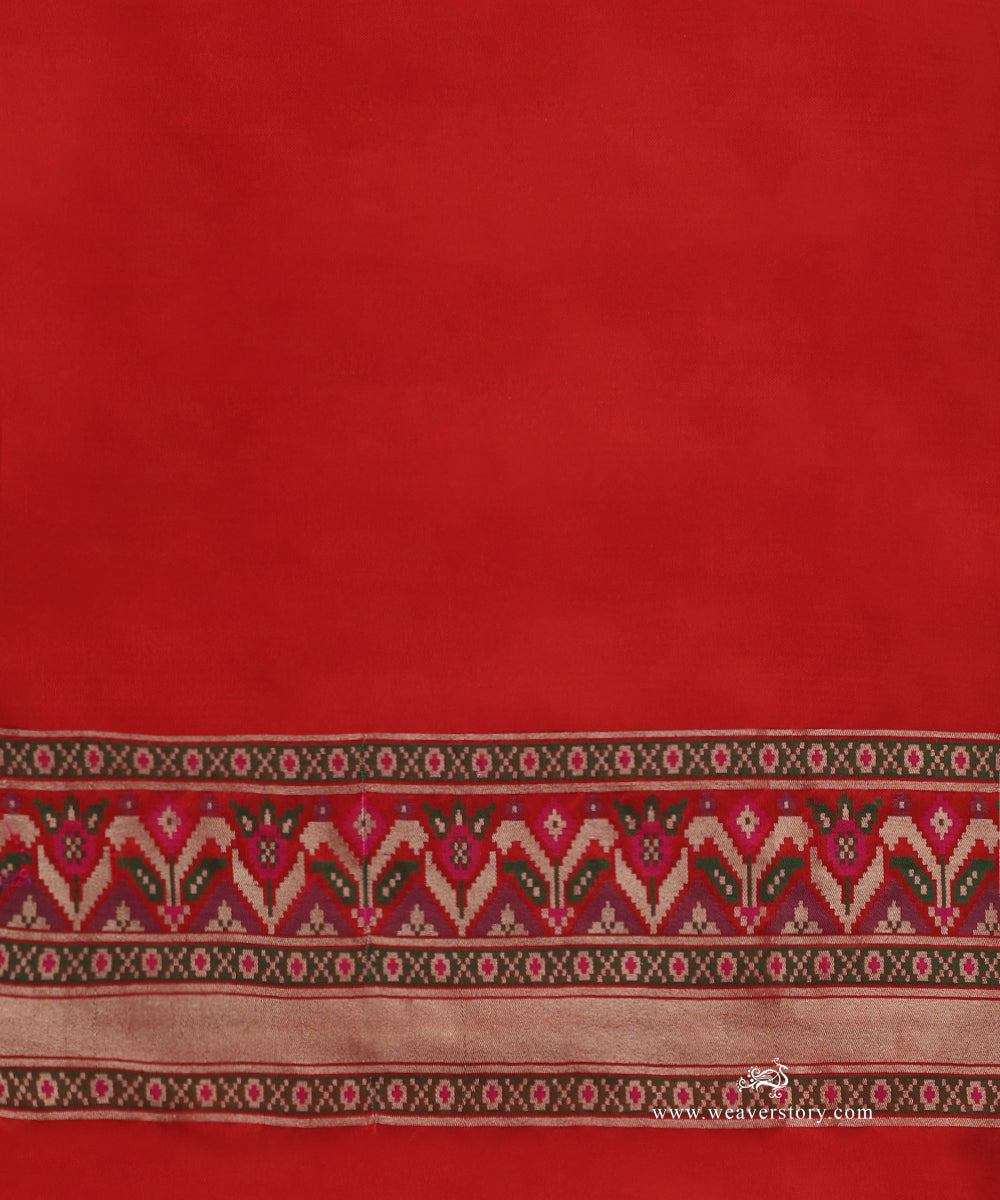 Handloom_Red_Pure_Katan_Silk_Banarasi_Patola_Saree_WeaverStory_05