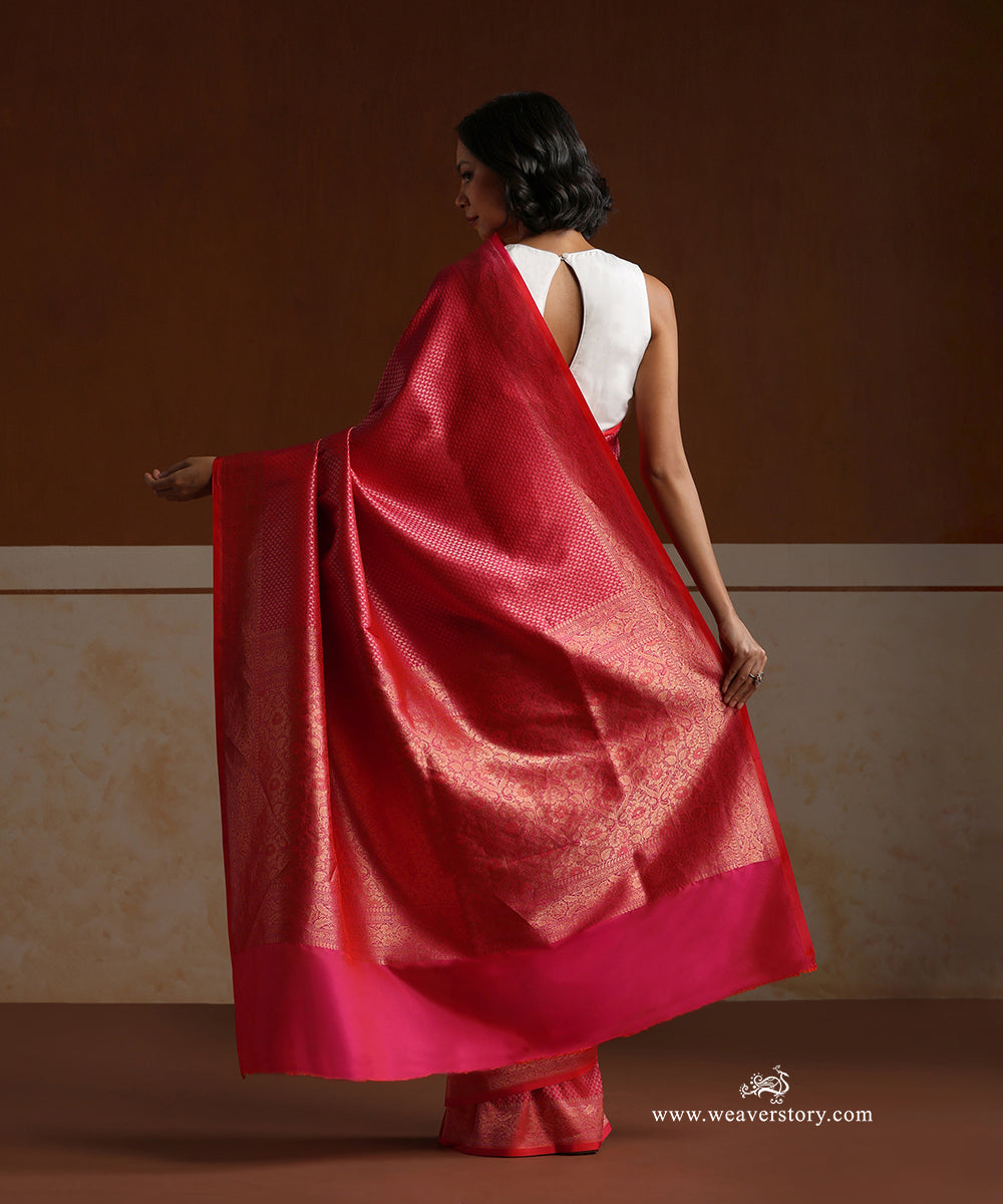 Peach_Pink_Handloom_Pure_Katan_Silk_Zari_Tanchoi_Banarasi_Saree_With_Small_Paisley_WeaverStory_03