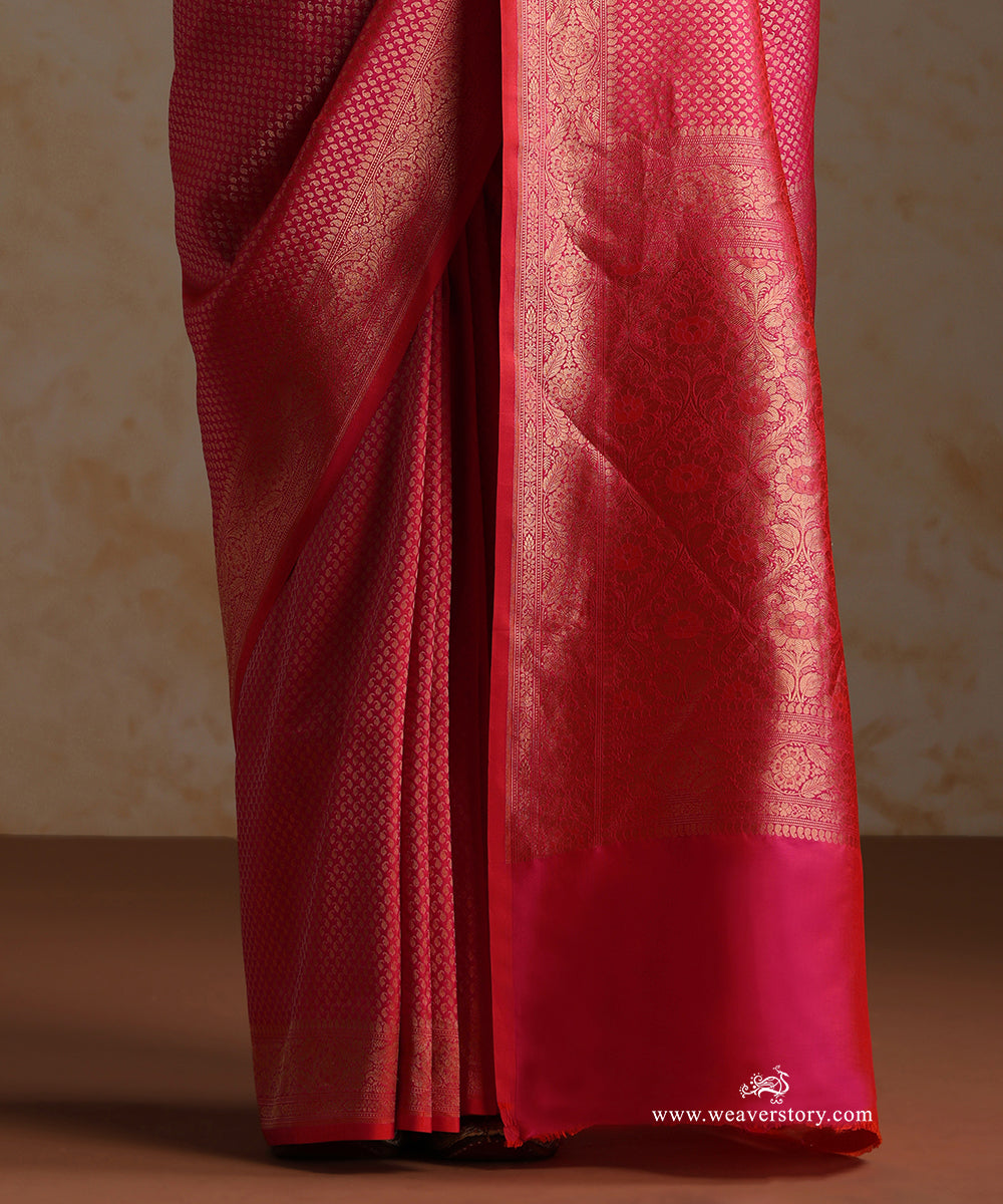 Peach_Pink_Handloom_Pure_Katan_Silk_Zari_Tanchoi_Banarasi_Saree_With_Small_Paisley_WeaverStory_04