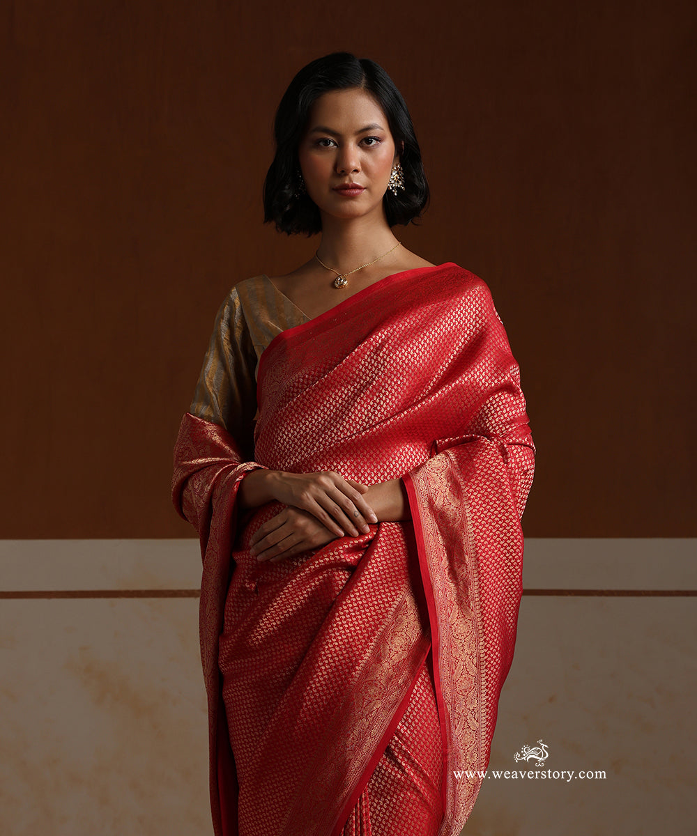 Red_Handloom_Pure_Katan_Silk_Banarasi_Saree_With_Zari_Tanchoi_With_Small_Paisley_WeaverStory_02