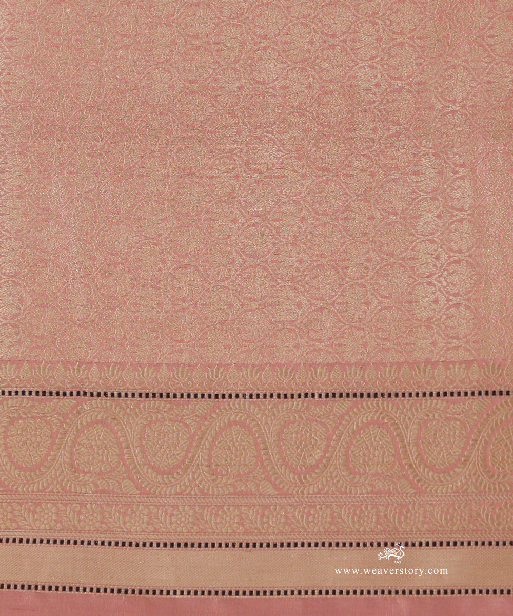 Lemon_Yellow_Handloom_Pure_Kora_Silk_Banarasi_Saree_With_Gold_And_Silver_Kadhwa_Boota_With_Baby_Pink_Selvedge_WeaverStory_05