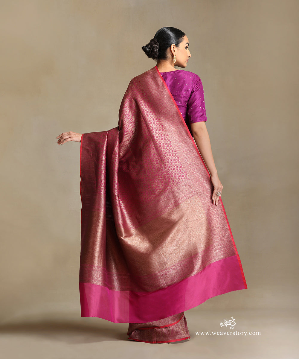 Plum_Handloom_Pure_Katan_Silk_Kimkhab_Banarasi_Saree_With_Small_Flowers_Antique_Zari_WeaverStory_03