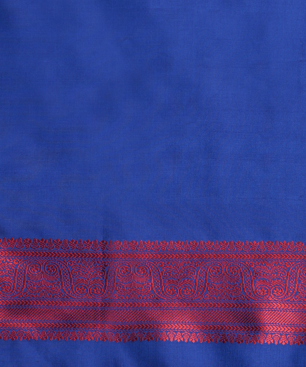 Ink_Handloom_Blue_Pure_Katan_Silk_Tanchoi_Banarasi_Saree_With_Maroon_Flowers_Motifs_WeaverStory_05