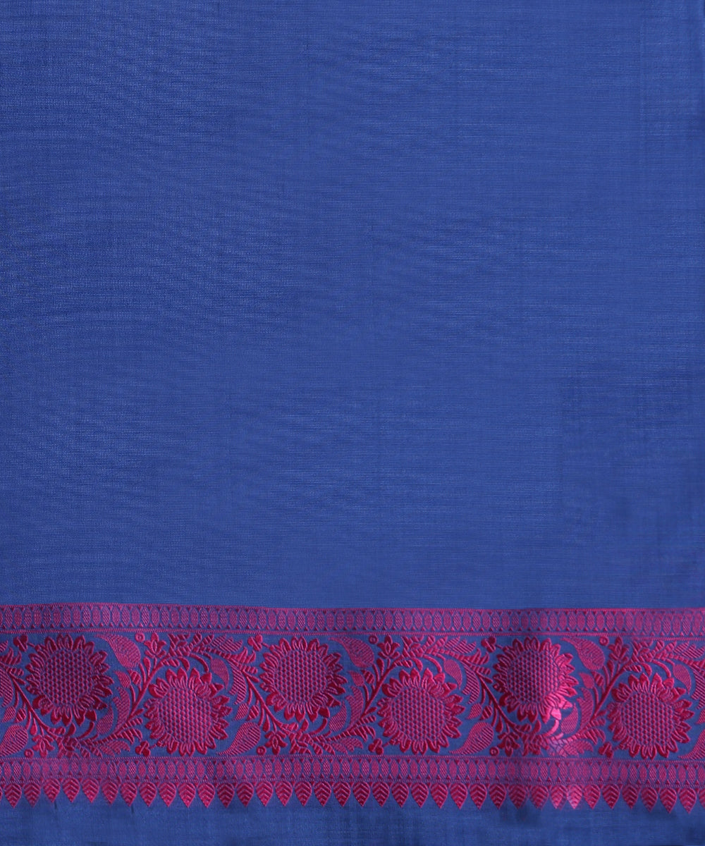Blue_Handloom_Pure_Katan_Silk_Tanchoi_Banarasi_Saree_With_Magenta_Small_Flowers_Jaal_And_Sunflower_Border_WeaverStory_05