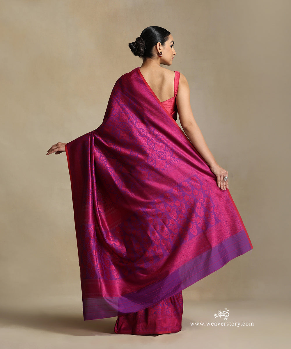 Handloom_Purple_Pure_Katan_Silk_Tanchoi_Banarasi_Saree_With_Magenta_Rangoli_Jaal_And_Red_Selvedge_WeaverStory_03