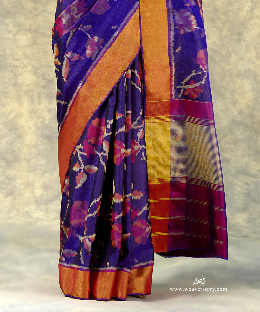 Blue_Handloom_Pure_Mulberry_Silk_Ikat_Patola_Saree_With_Plum_Pallu_And_Gold_Zari_Border_WeaverStory_04