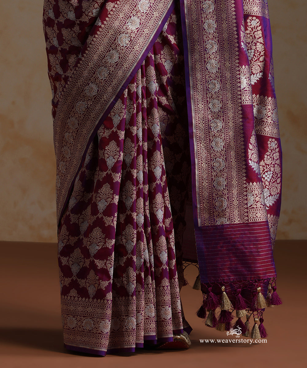 Handloom_Purple_Pure_Katan_Silk_Cutwork_Banarasi_Saree_With_Gold_Silver_Floral_Jaal_WeaverStory_04