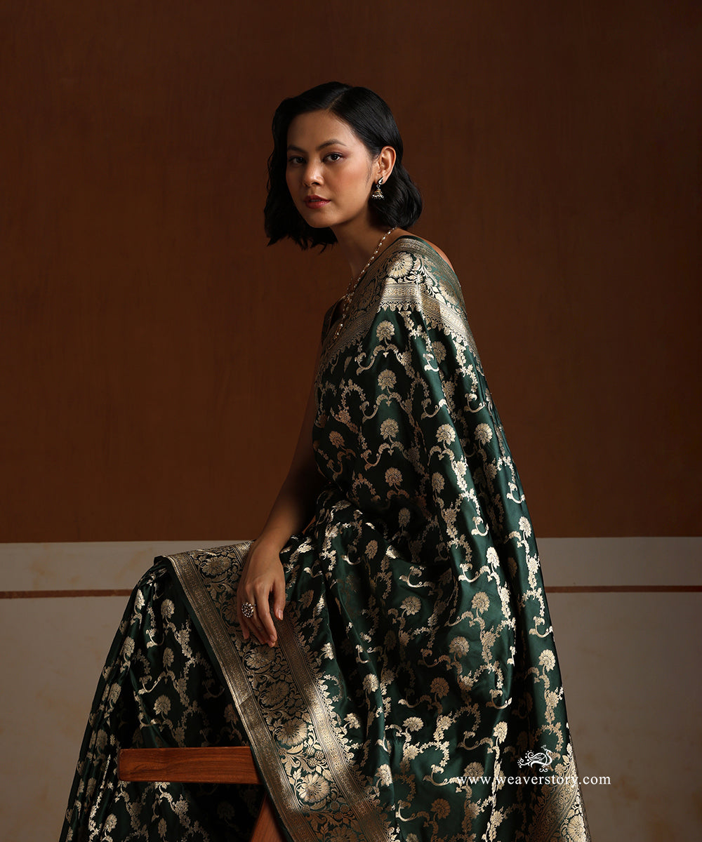 Green_Handloom_Pure_Satin_Silk_Banarasi_Saree_With_All_Over_Cutwork_Floral_Jaal_WeaverStory_01