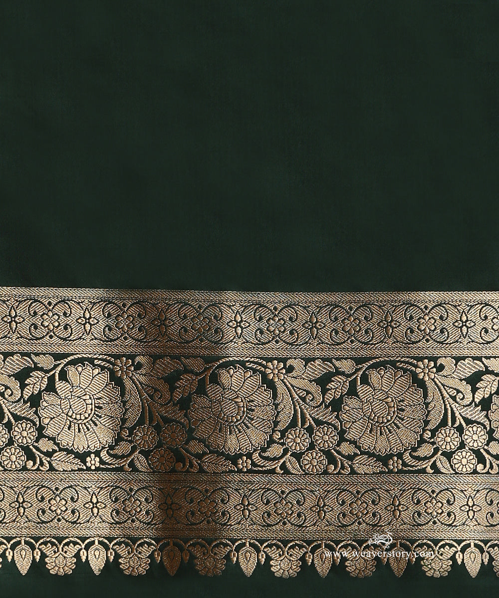 Green_Handloom_Pure_Satin_Silk_Banarasi_Saree_With_All_Over_Cutwork_Floral_Jaal_WeaverStory_05