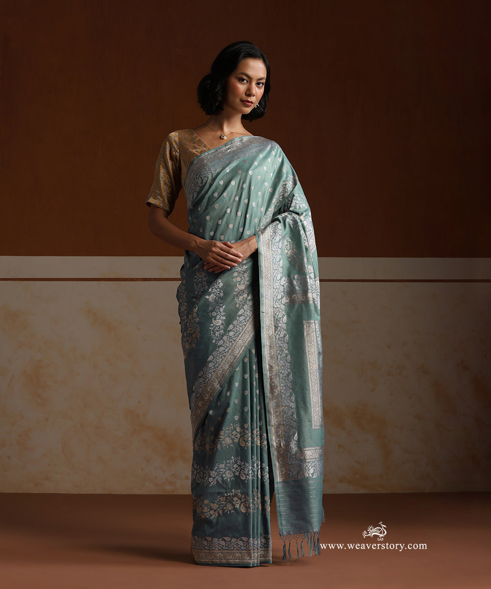 Handloom_Olive_Pure_Katan_Silk_Banarasi_Saree_With_Gold_And_Silver_Floral_Aada_Jaal_Open_Border_WeaverStory_01