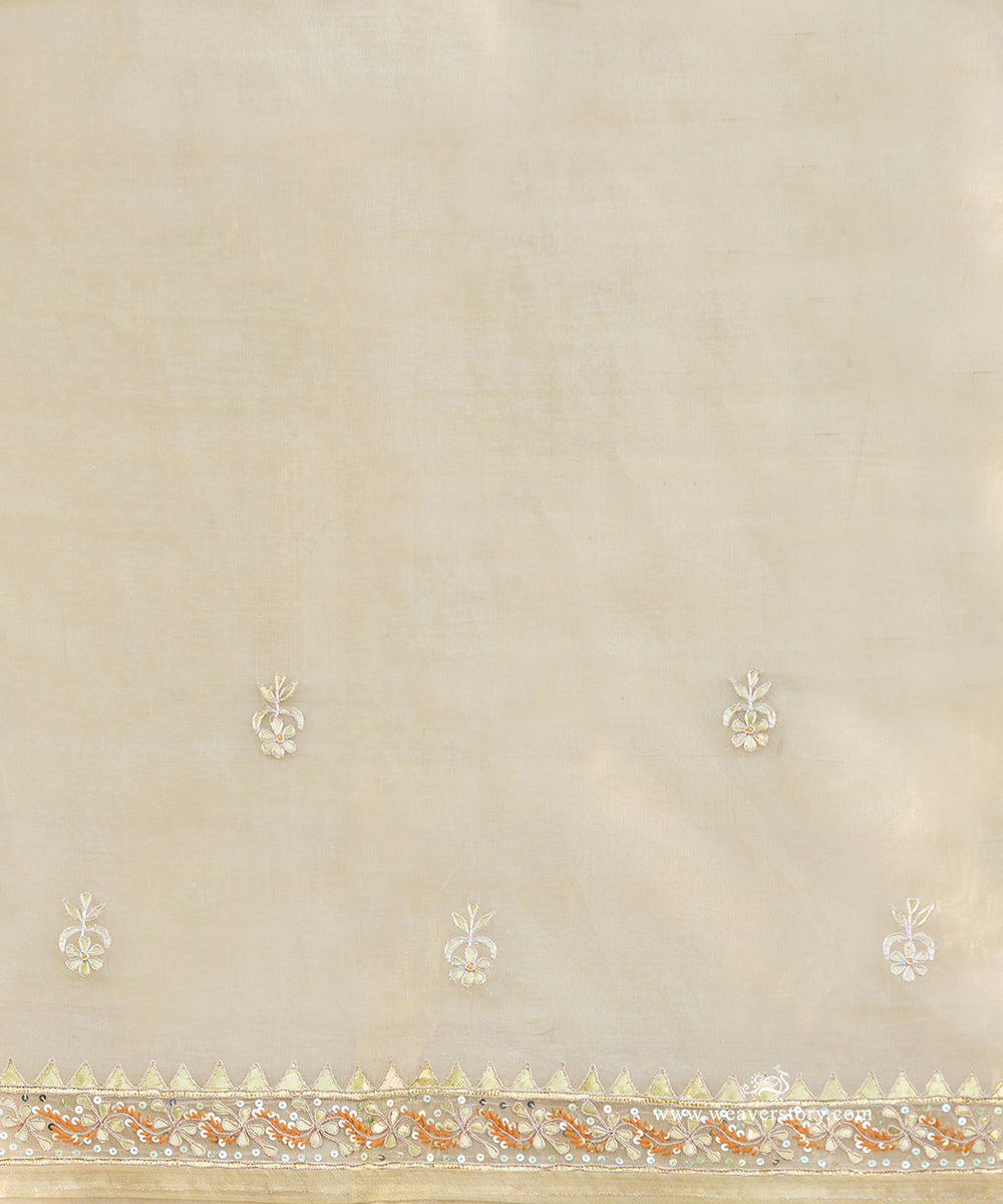 Gold_Handloom_Pure_Tissue_Silk_Saree_With_Gota_Patti_Embroidery_With_Orange_Thread_Work_WeaverStory_07